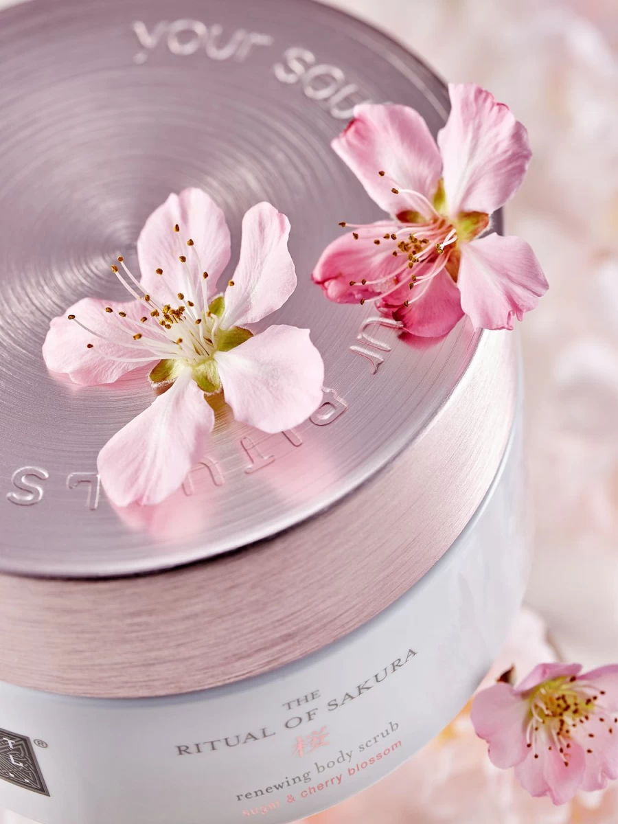 RITUALS White Sugar Body Polish - Exfoliating Scrub for Smooth Skin