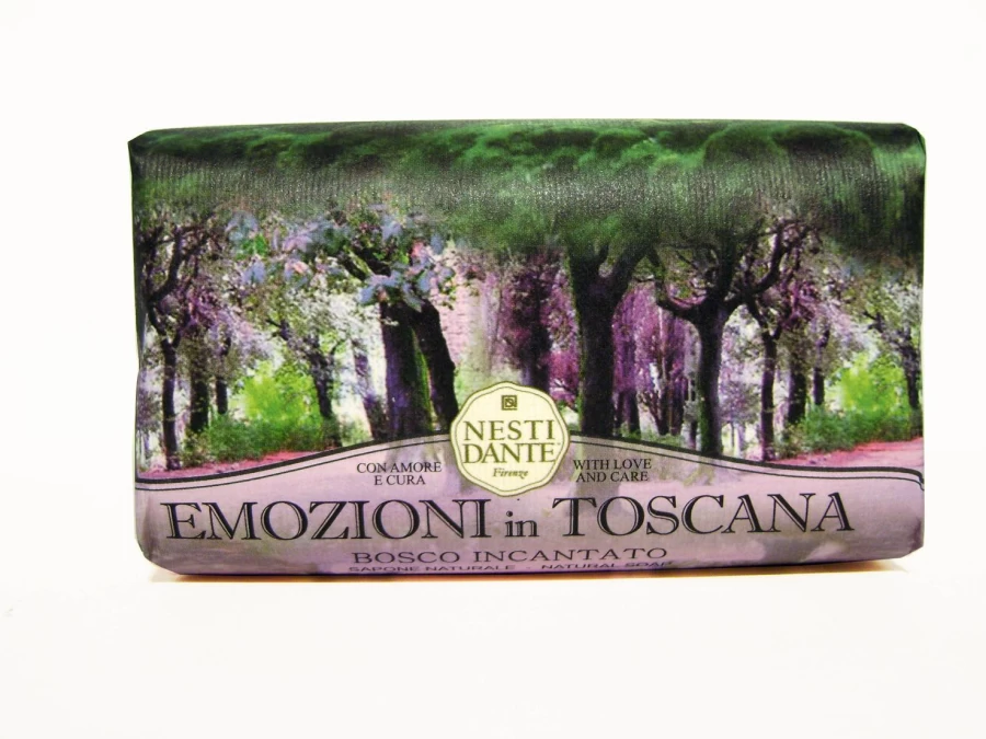 NESTI DANTE Enchanted Forest Purple Scented Candle - Emozioni In Toscana Luxury Home Fragrance